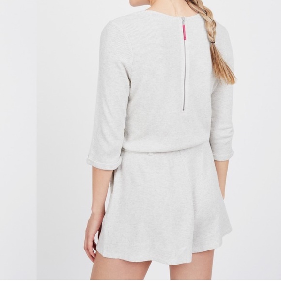 Tie Waist Romper - Picture 3 of 6